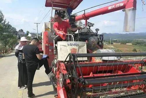 汉中 粮油生产全程机械化 蹚出农业现代化新路