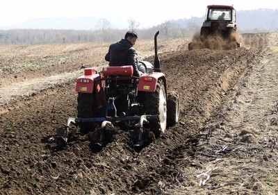 唤醒沉睡资源 农机通讯社助力农业机械服务转型升级